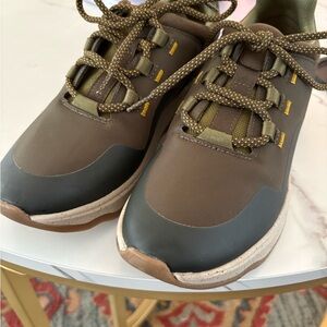 Clarks Tan and Cream Rubber-Soled Shoes